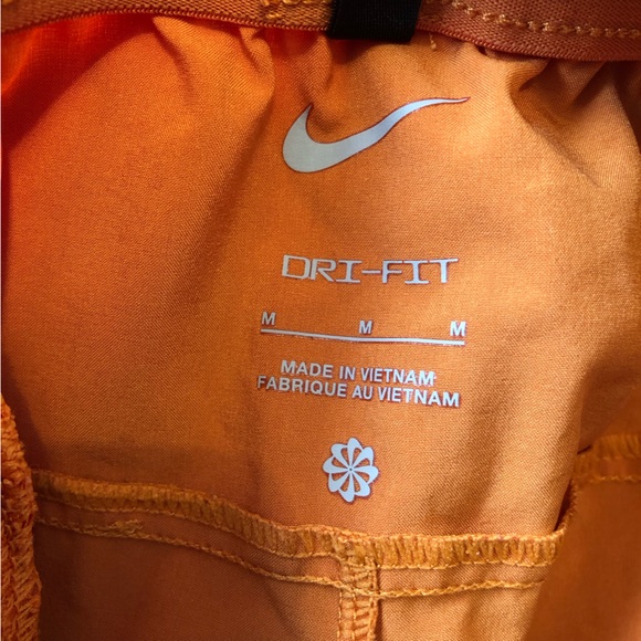 Nike Unlimited Dri-FIT 5" Unlined Versatile Shorts, Size M - Picture 8 of 10